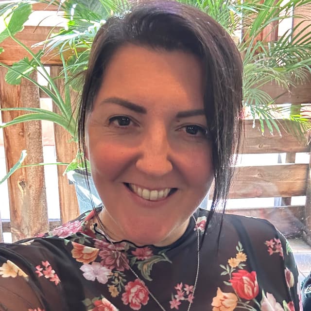 Carmen - Psychologist