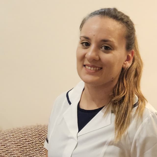 Carla Anabella - Terapeuta