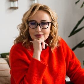 Larysa - Psychoterapist