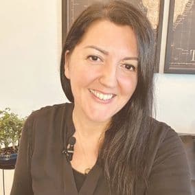 Carmen - Psychologist