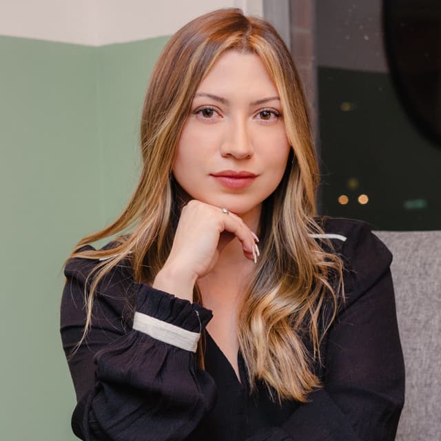 Laura Vasconcelos - Psicólogo