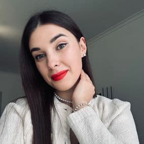 Oksana Melnyk - Psychologist