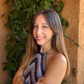 Adriana Martínez Fernández - Psicólogo