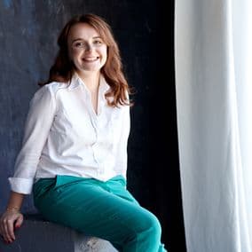 Alona Dobrolyubova - Psychoterapist