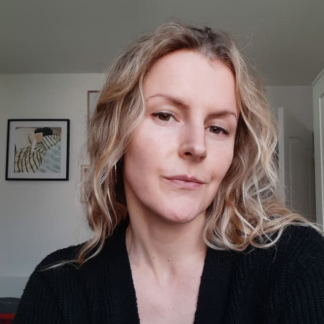 Oksana Oksana - Psychoterapist