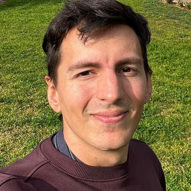 Erik Erik - Coach, Psychoterapist