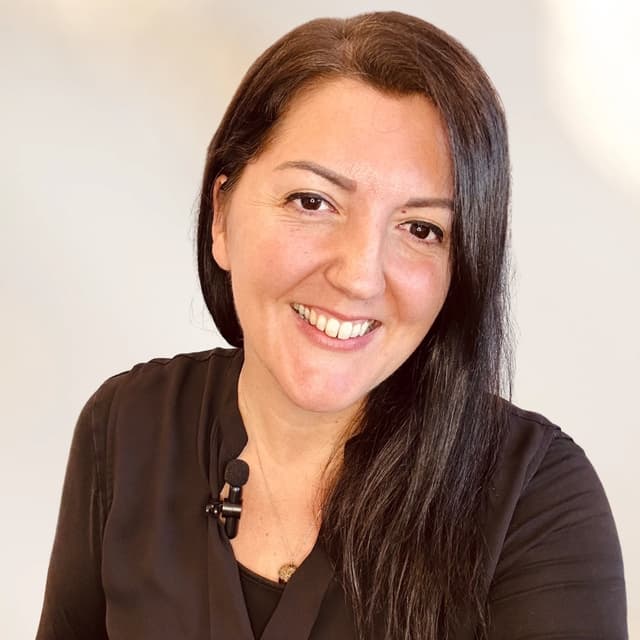 Carmen Carmen - Psychologist