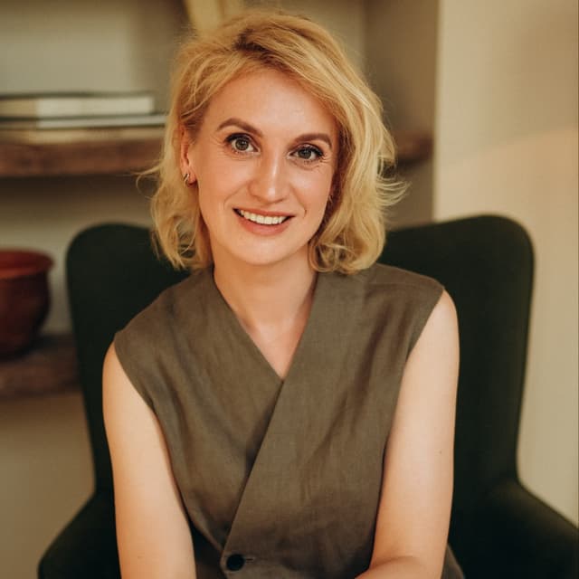 Yuliya Yuliya - Consulting psychologist