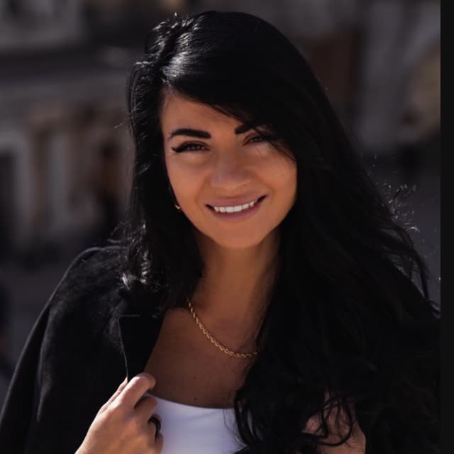 Anastasiya Anastasiya - Psychoterapist