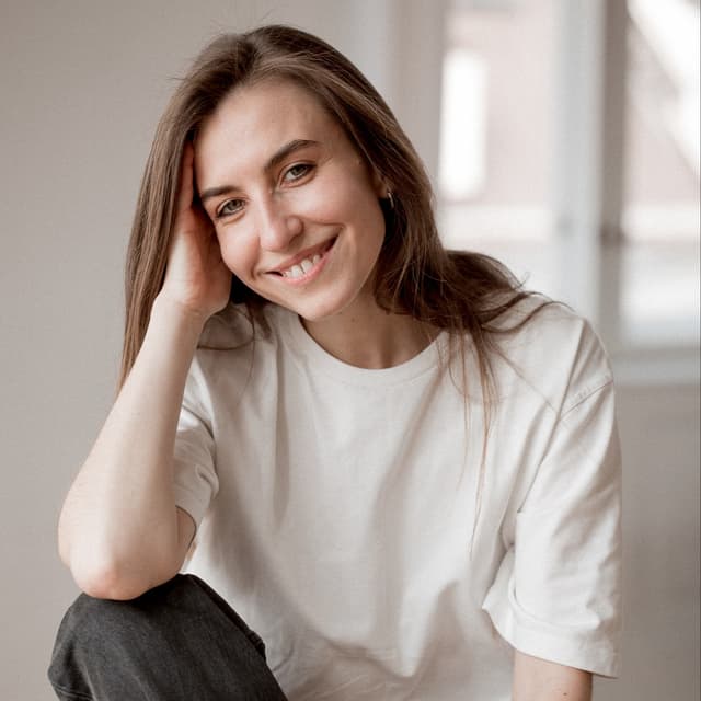 Tayisiya Tayisiya - Psychoterapist