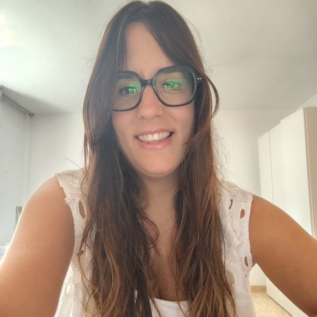 María Virginia Paz Damico María Virginia Paz Damico - Psicólogo